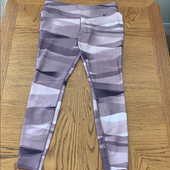 Nike Pants - Nike Legend Tight Fit